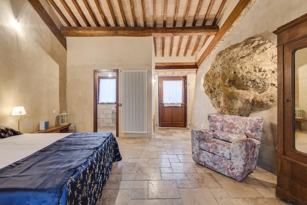 Agriturismo Le Canterie Radicondoli Екстер'єр фото
