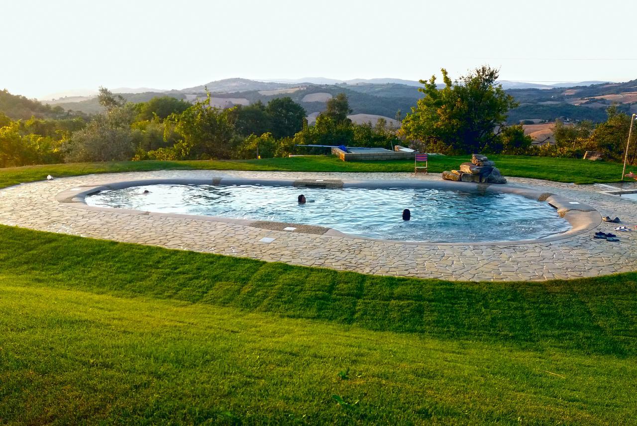 Agriturismo Le Canterie Radicondoli Екстер'єр фото