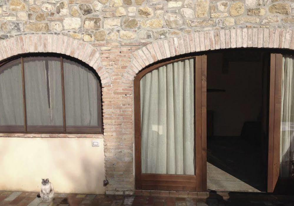 Agriturismo Le Canterie Radicondoli Екстер'єр фото